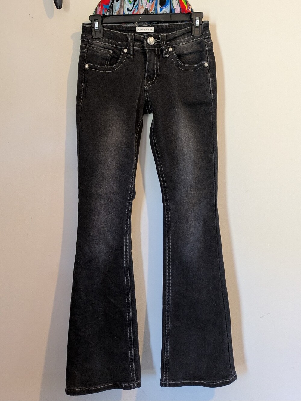 Fire & Rain Jeans Size 1  Black, Dark Wash Denim Embellished Pockets